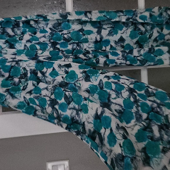 Vintage Pants - Flowy Turquoise Blue and White Flowy Cropped Pants